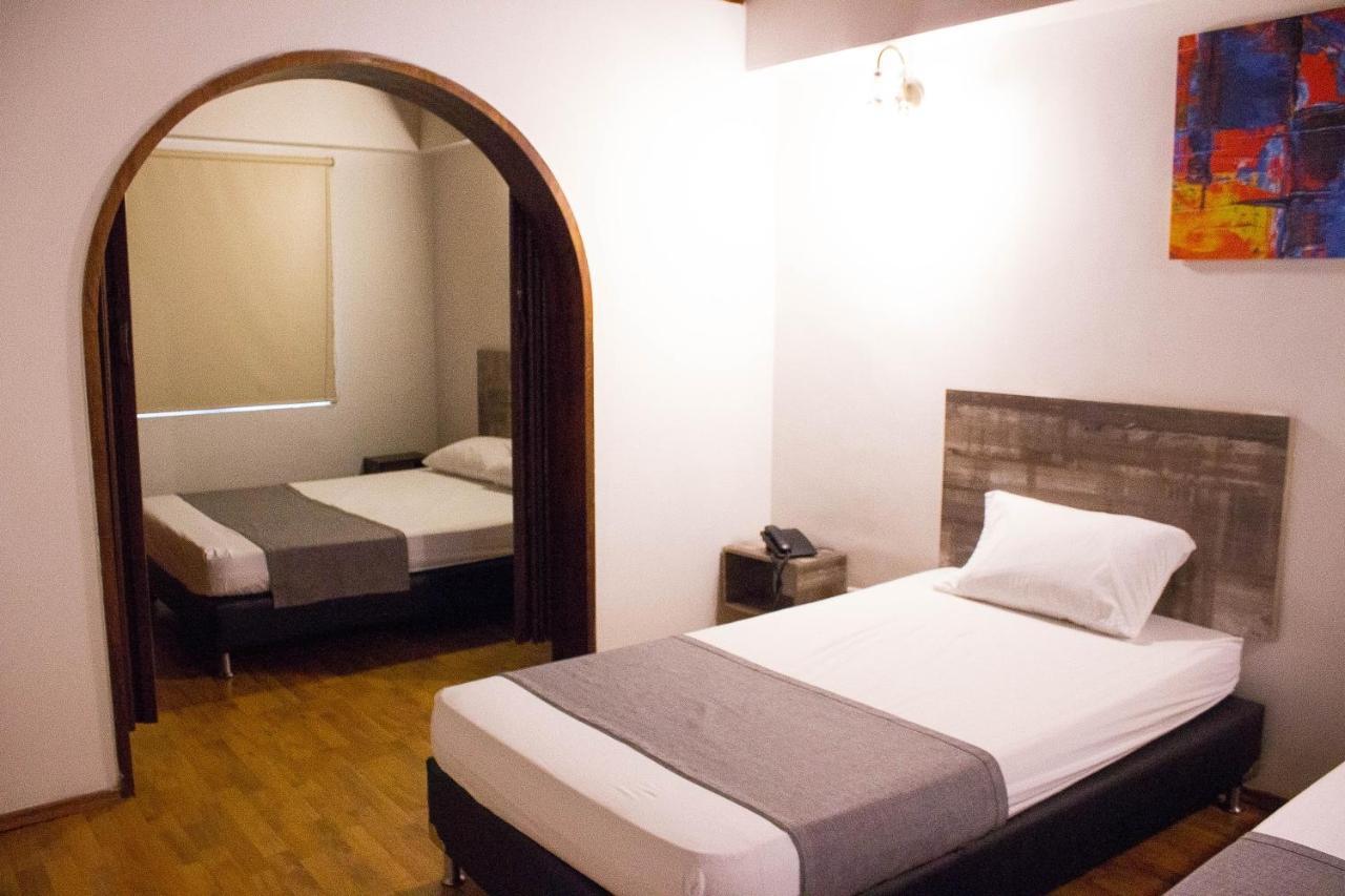 Hotel Porton Colonial Medellin Ngoại thất bức ảnh
