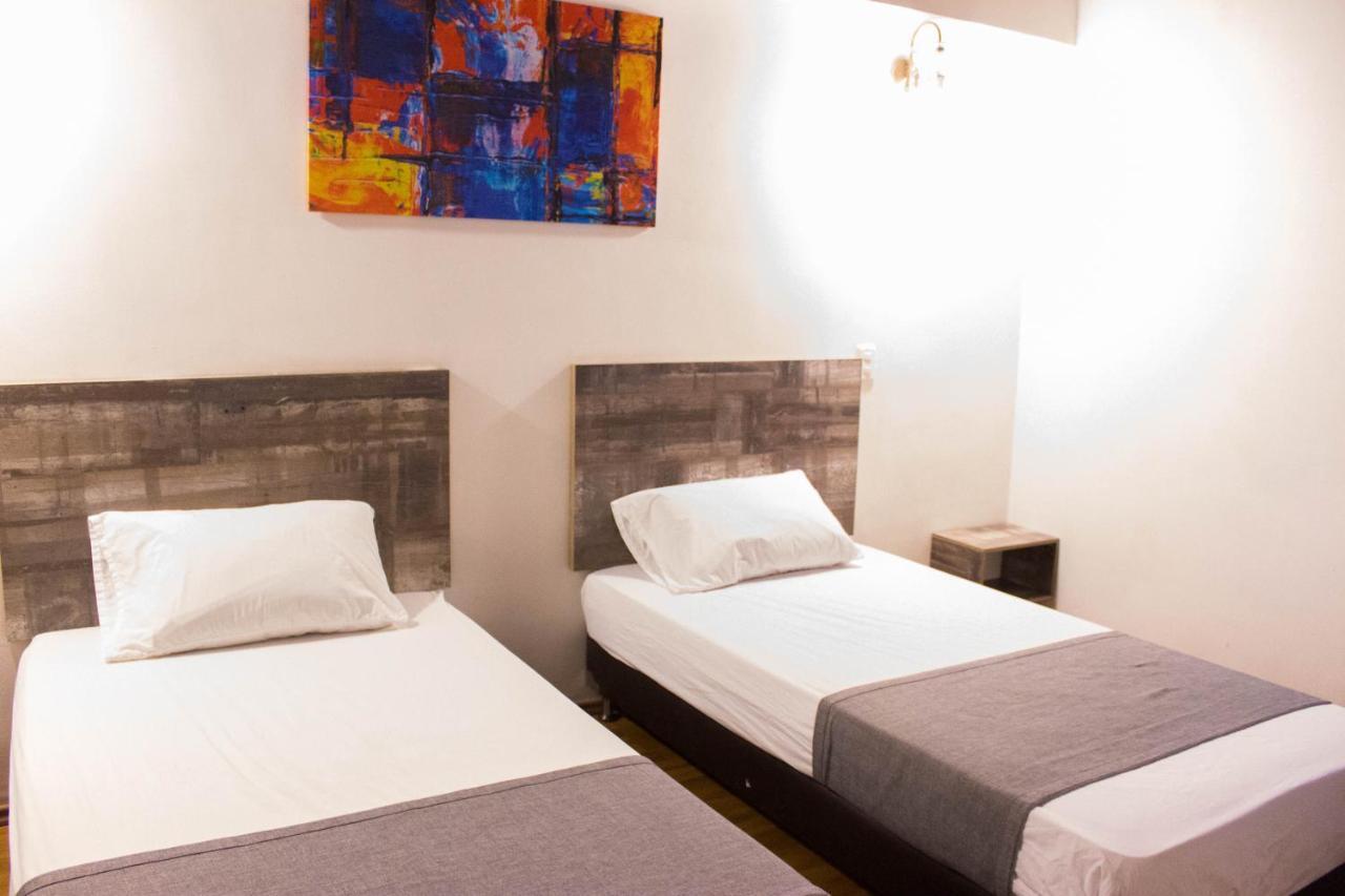 Hotel Porton Colonial Medellin Ngoại thất bức ảnh
