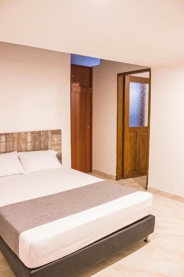 Hotel Porton Colonial Medellin Ngoại thất bức ảnh